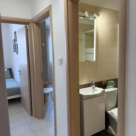 Salt & Kozee 2br Cozy Flat With Pool Access - Near Beaches Apartamento *